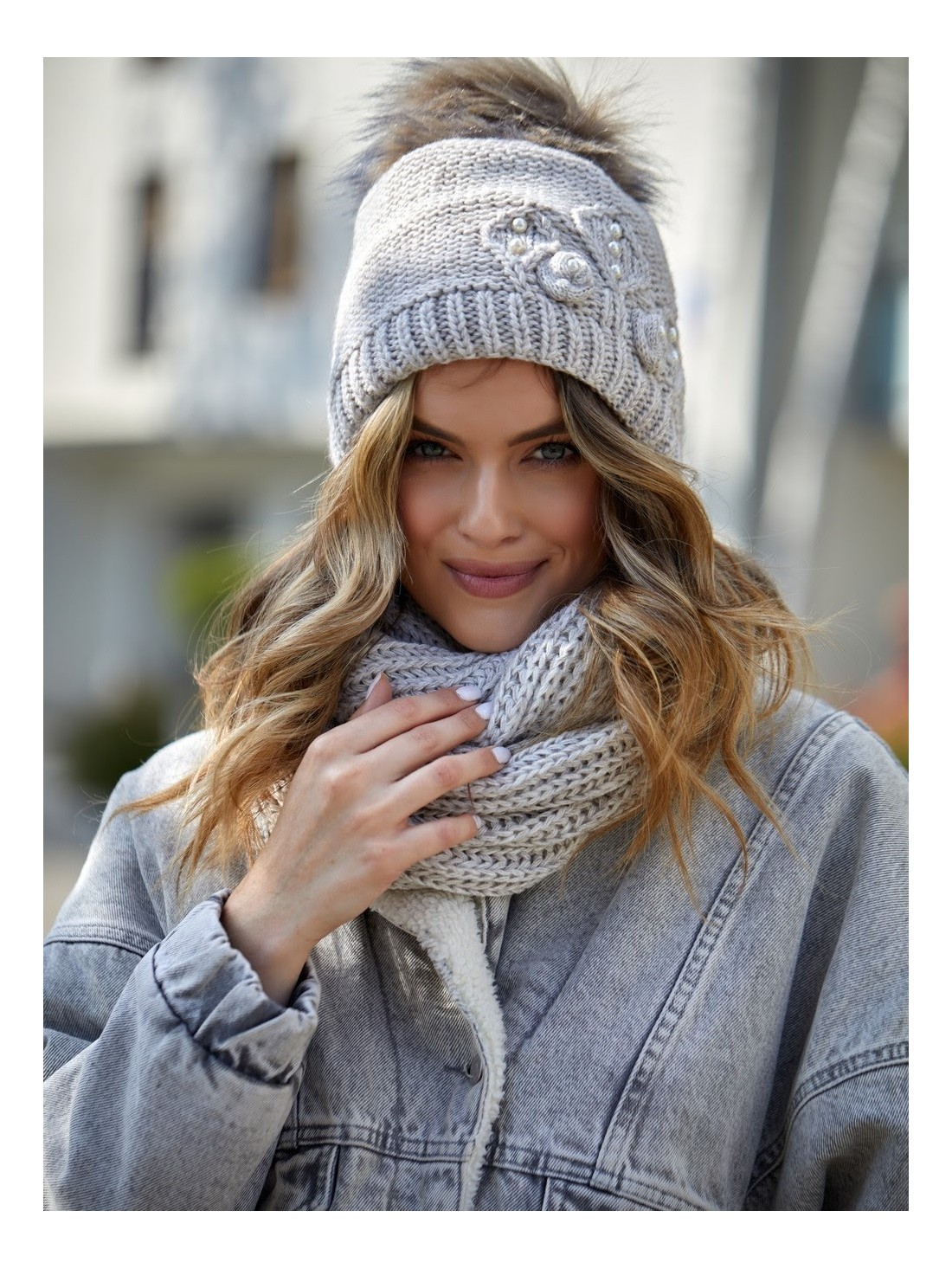 Beaded hat with a neck warmer for winter, beige C50 - Online store - Boutique